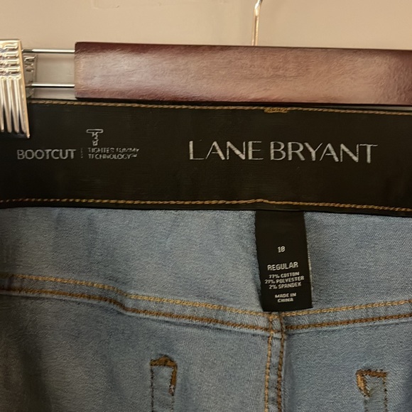 Lane Bryant like new 18R bootcut style w/ tight tummy technology! Great fitting! - Picture 2 of 4